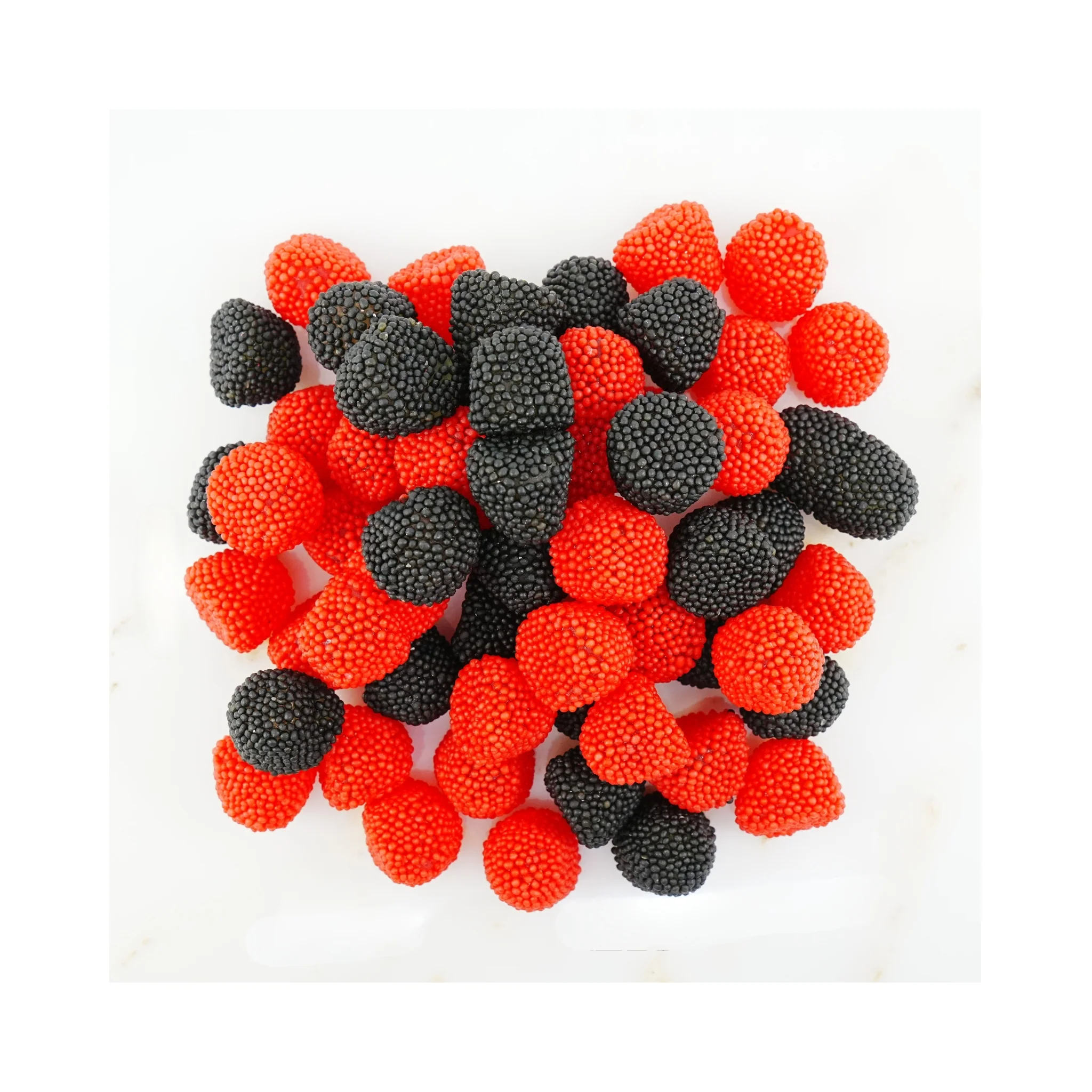 Gustafs Red & Black Berries 4.4 lb - Image 3